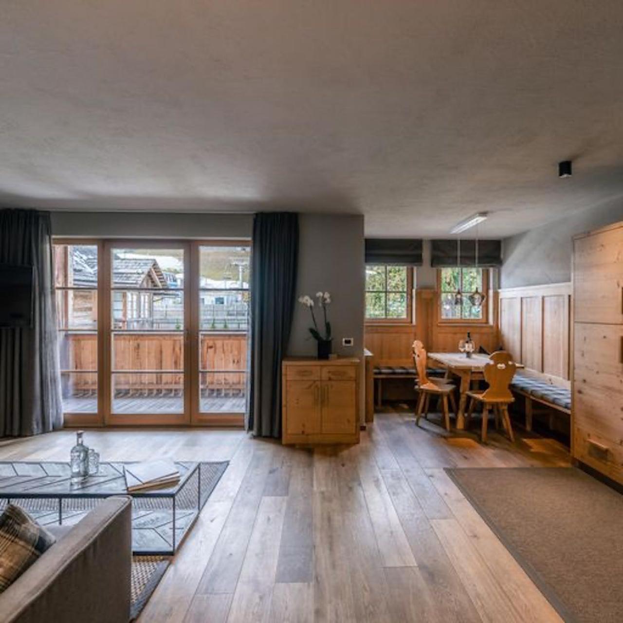 Sportony Mountain Lodges La Villa  Ngoại thất bức ảnh